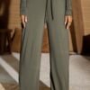 Relaxed Straight Leg Pant