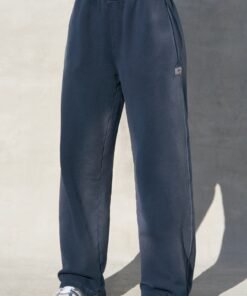 Oversized Straight Leg Jogger