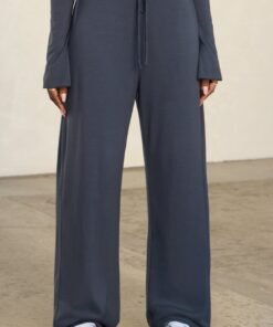 Relaxed Straight Leg Pant